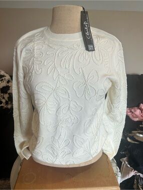 Charlies Cream Textured Floral Crew Neck Sweater MSRP 99$